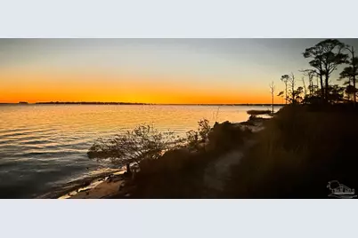 5581 Seascape Dr, Pensacola, FL 32507 - Photo 19