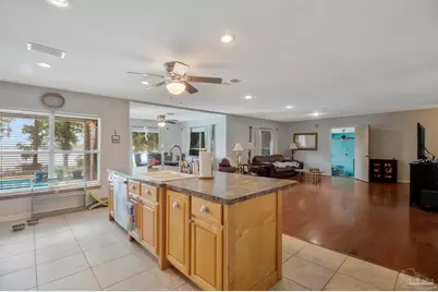 7079 Oak St, Milton, FL 32583 - Photo 11