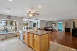 7079 Oak St, Milton, FL 32583 - Photo 15