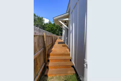 1105 Dr Martin Luther King Jr Dr, Pensacola, FL 32503 - Photo 21