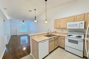 8022 Stonebrook Dr, Pensacola, FL 32514 - Photo 7