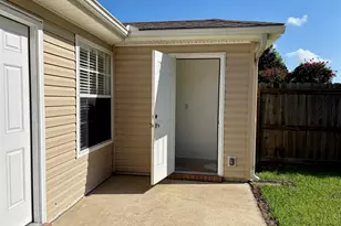 8022 Stonebrook Dr, Pensacola, FL 32514 - Photo 27