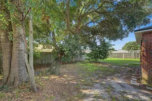 535 Capstan Ct, Pensacola, FL 32507 - Photo 15