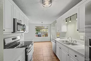 535 Capstan Ct, Pensacola, FL 32507 - Photo 3