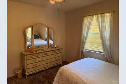 7532 Holmes St, Milton, FL 32583 - Photo 9