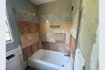 3409 W Scott St, Pensacola, FL 32505 - Photo 11
