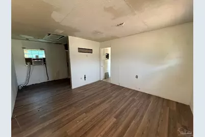 3409 W Scott St, Pensacola, FL 32505 - Photo 7