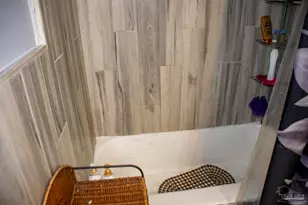 25 Gamwell Rd, Pensacola, FL 32506 - Photo 13