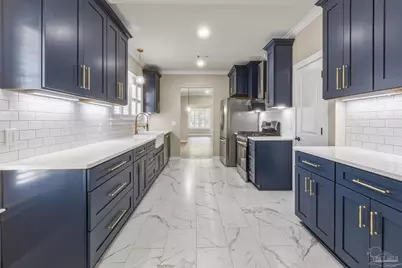 1520 E Hernandez St, Pensacola, FL 32503 - Photo 3