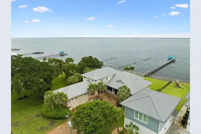 3361 Edgewater Dr, Gulf Breeze, FL 32563 - Photo 15