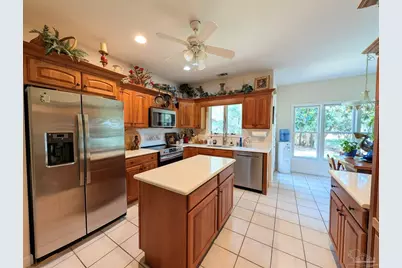 5325 Pale Moon Dr, Pensacola, FL 32507 - Photo 11