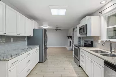 3066 Rosa Del Villa Dr, Gulf Breeze, FL 32563 - Photo 9