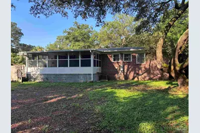 24 Gilmore Dr, Gulf Breeze, FL 32561 - Photo 3