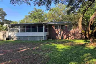 24 Gilmore Dr, Gulf Breeze, FL 32561 - Photo 3