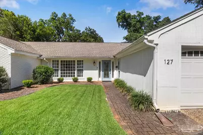 127 Highpoint Dr, Gulf Breeze, FL 32561 - Photo 5