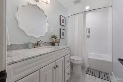 127 Highpoint Dr, Gulf Breeze, FL 32561 - Photo 45
