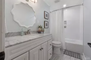 127 Highpoint Dr, Gulf Breeze, FL 32561 - Photo 45