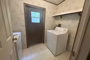 5244 Madison Ave, Pace, FL 32571 - Photo 9