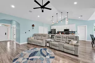 4372 Casa Grande Ct, Milton, FL 32583 - Photo 5