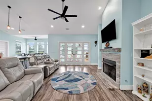 4372 Casa Grande Ct, Milton, FL 32583 - Photo 3