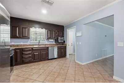 5820 Pamona St, Milton, FL 32583 - Photo 9