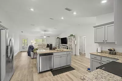 5643 Burr St, Milton, FL 32570 - Photo 9