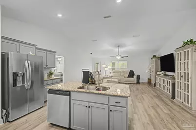 5643 Burr St, Milton, FL 32570 - Photo 11