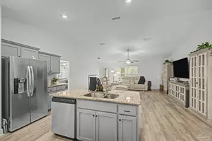 5643 Burr St, Milton, FL 32570 - Photo 11