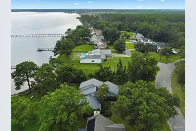 5655 Bay Forest Dr, Pensacola, FL 32526 - Photo 9