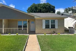 3238 Santa Rosa Dr, Gulf Breeze, FL 32563 - Photo 1