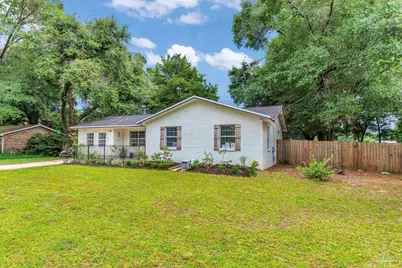 6215 Glenwood Dr, Milton, FL 32583 - Photo 3