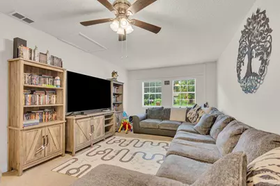 6215 Glenwood Dr, Milton, FL 32583 - Photo 5