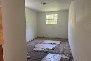 812 N D St, Pensacola, FL 32501 - Photo 11