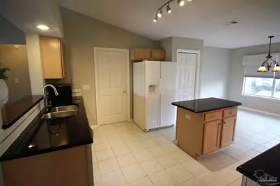 5027 Terra Lake Cir, Pensacola, FL 32507 - Photo 7
