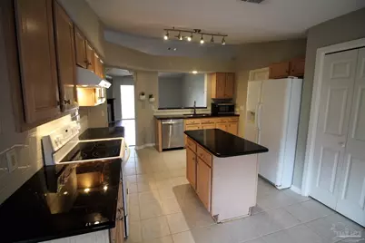 5027 Terra Lake Cir, Pensacola, FL 32507 - Photo 9