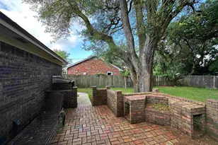 2952 Breckenridge Dr, Pensacola, FL 32526 - Photo 19