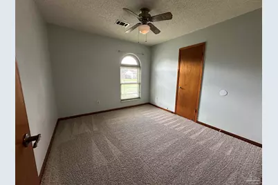 2952 Breckenridge Dr, Pensacola, FL 32526 - Photo 11