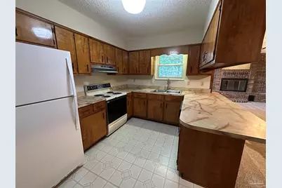 2952 Breckenridge Dr, Pensacola, FL 32526 - Photo 9