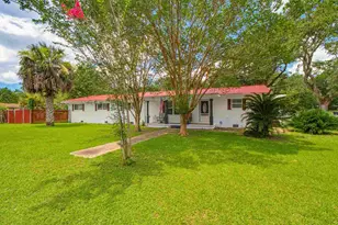 1407 John Carroll Dr, Pensacola, FL 32504 - Photo 27