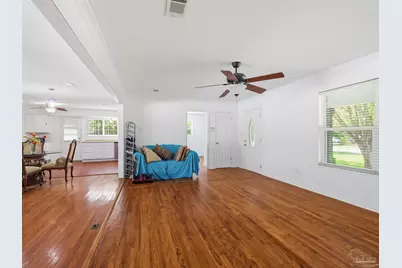 1407 John Carroll Dr, Pensacola, FL 32504 - Photo 13