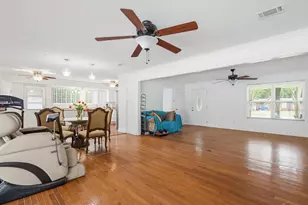 1407 John Carroll Dr, Pensacola, FL 32504 - Photo 23