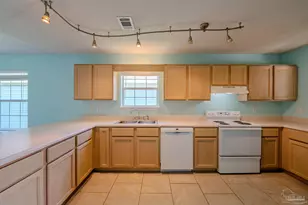 3029 Flintlock Dr, Pensacola, FL 32526 - Photo 5