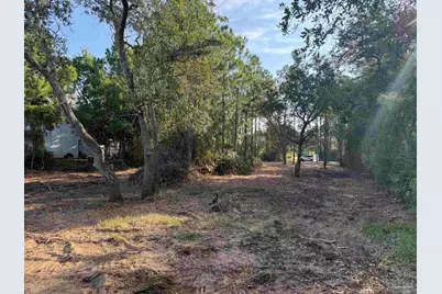 879 Dolphin Rd, Milton, FL 32583 - Photo 15