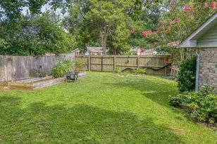 2520 Franciscan Dr, Pensacola, FL 32526 - Photo 7