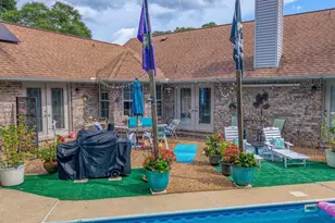 2520 Franciscan Dr, Pensacola, FL 32526 - Photo 3