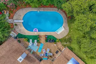 2520 Franciscan Dr, Pensacola, FL 32526 - Photo 9