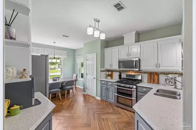 2078 Downing Dr, Pensacola, FL 32505 - Photo 15