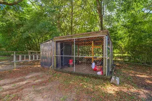 5692 Pine Ridge Dr, Milton, FL 32570 - Photo 43