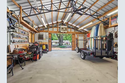 5692 Pine Ridge Dr, Milton, FL 32570 - Photo 37
