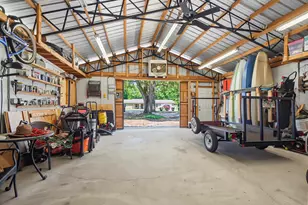 5692 Pine Ridge Dr, Milton, FL 32570 - Photo 37